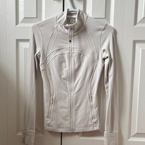 Size 2 Lululemon define jacket (luon)